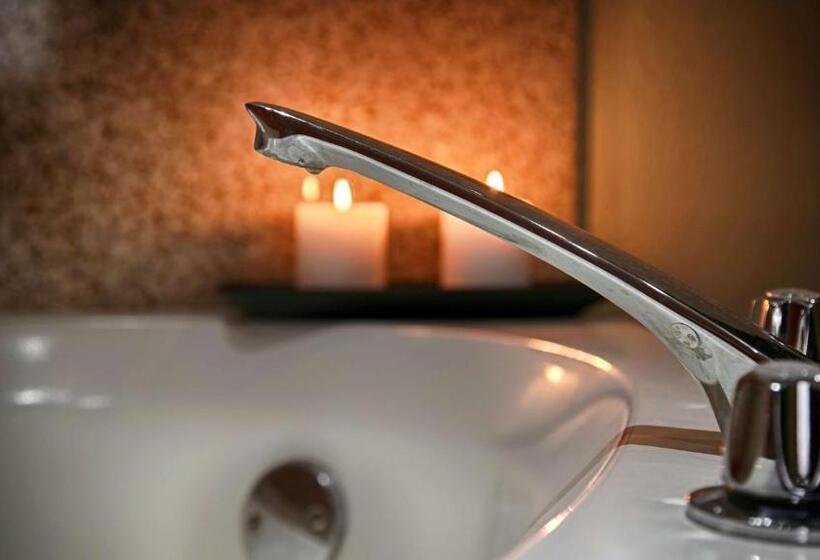 חדר סטנדרט עם מיטת קינג, Bestway Inn