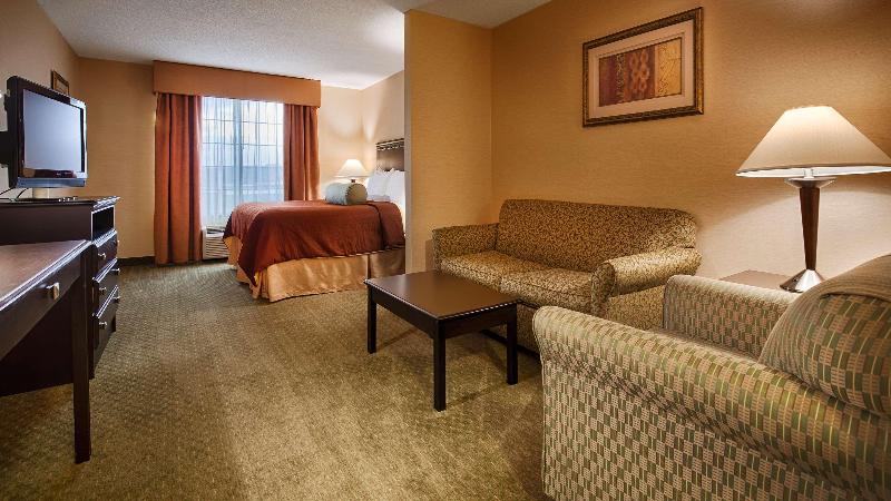 스위트 킹사이즈 침대, Best Western Plus Victor Inn & Suites