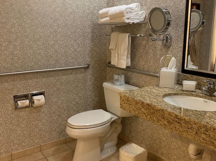 جناح لذوى الاحتياجات الخاصة, Best Western Premier Bridgewood Hotel Resort