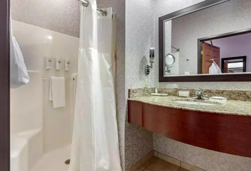 キングサイズベッドのスイートルーム, Best Western Premier Bridgewood Hotel Resort