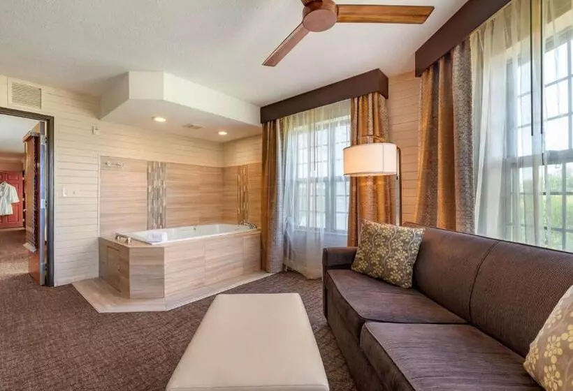キングサイズベッドのスイートルーム, Best Western Premier Bridgewood Hotel Resort