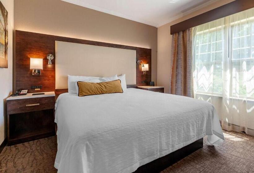 Люкс 2 Спальни, Best Western Premier Bridgewood Hotel Resort