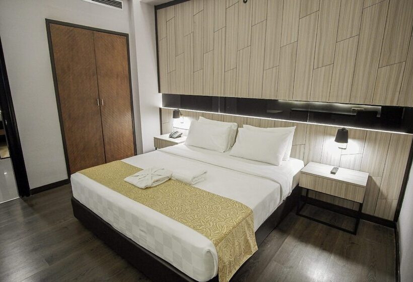 小型套房, Grand Jatra Hotel Pekanbaru