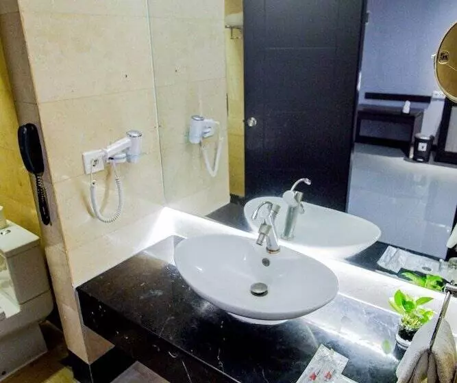سوییت اجرایی, Grand Jatra Hotel Pekanbaru