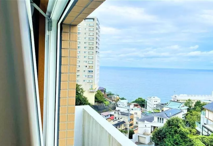 اتاق استاندارد یک نفره, Toyoko Inn Atami Ekimae