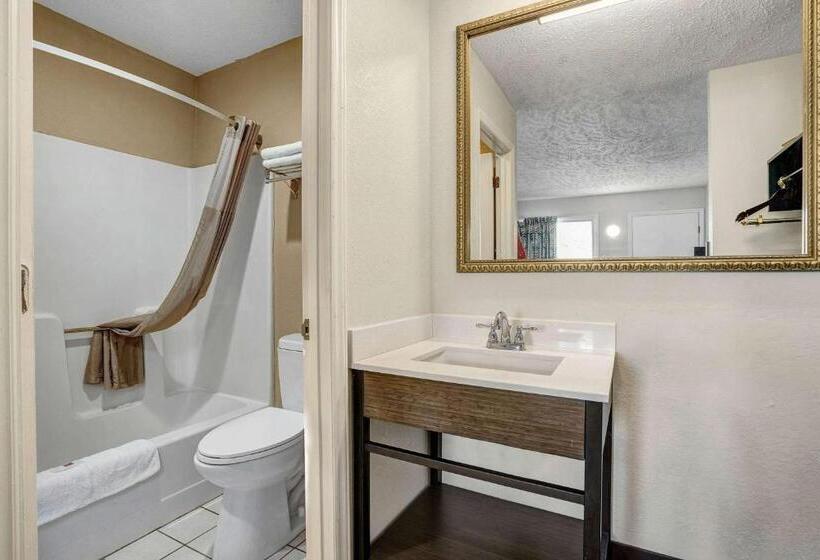 Трехместный Номер Deluxe, Motel 6hillsville, Va