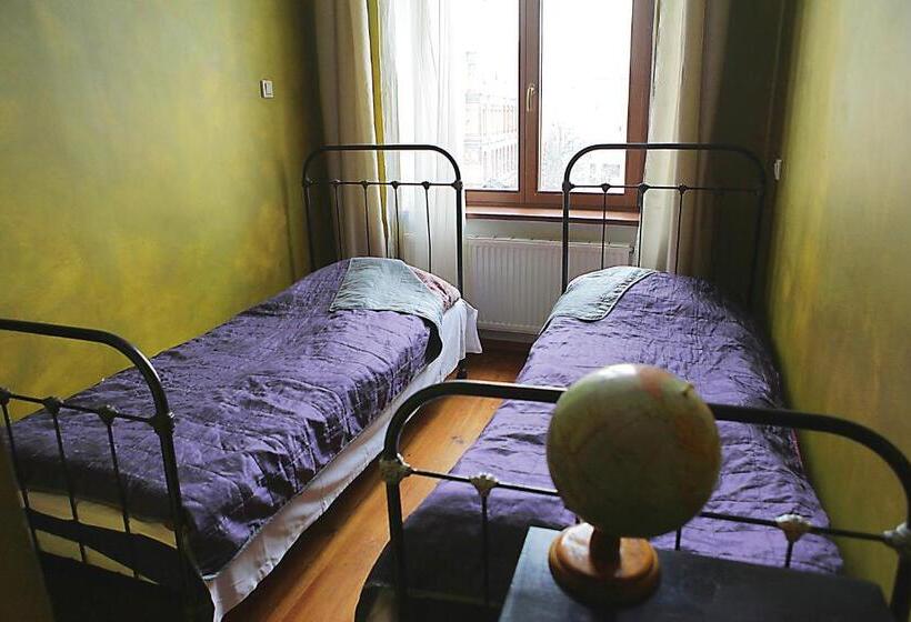 اتاق عادی, Angel Hostel