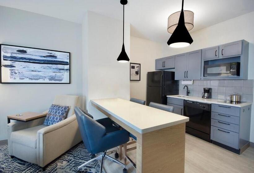 Люкс Адаптированный для Инвалидов, Candlewood Suites Buffalo Amherst, An Ihg