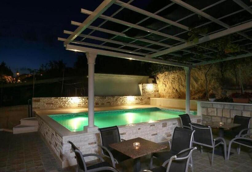 חדר קומפורט, Kusalo Guesthouse