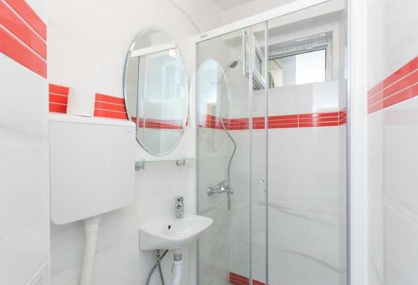 Номер Стандарт Внутренний, Kusalo Guesthouse