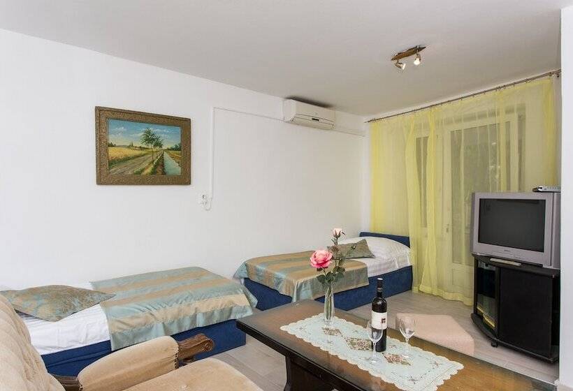 Номер Стандарт Внутренний, Kusalo Guesthouse