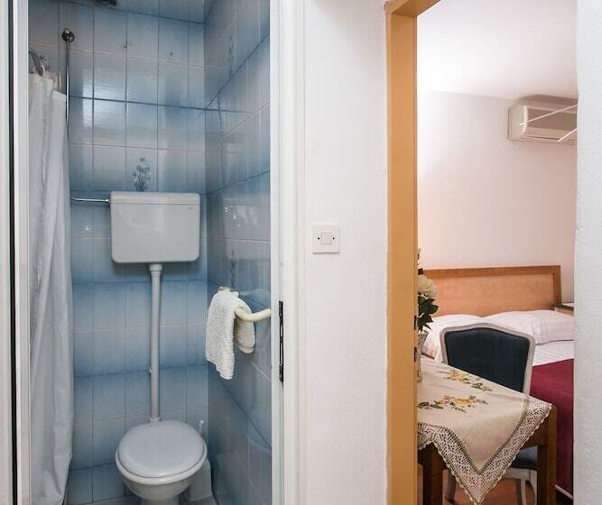 اتاق استاندارد اینتریور, Kusalo Guesthouse