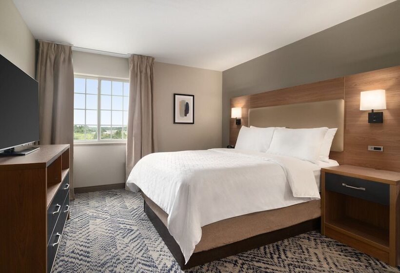 جناح لذوى الاحتياجات الخاصة, Candlewood Suites Watertown Fort Drum, An Ihg