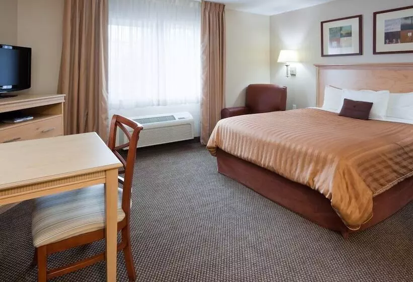 身障者適用スイートルーム, Candlewood Suites Milwaukee Brown Deer By Ihg