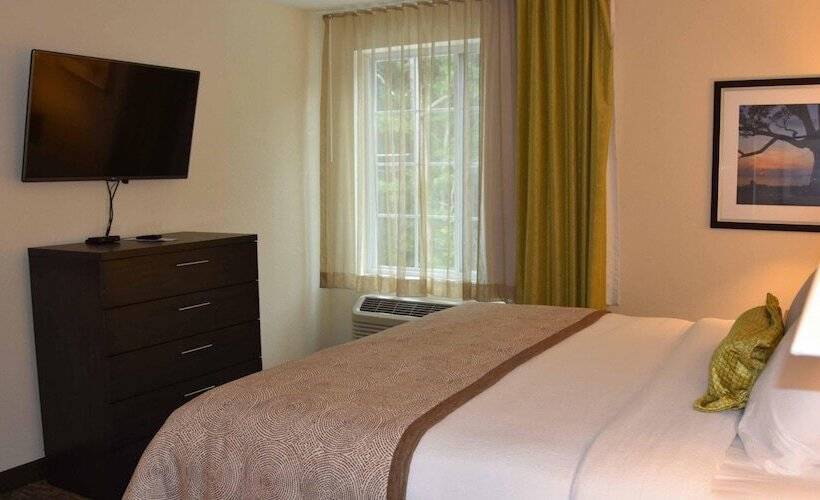 סוויטה, Candlewood Suites Pearl, An Ihg