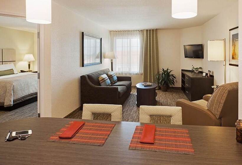 Люкс, Candlewood Suites Pearl, An Ihg