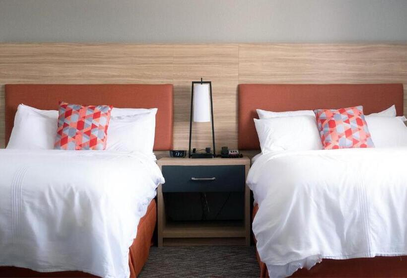 Номер Стандарт Адаптированный для Инвалидов, Candlewood Suites Sheridan, An Ihg