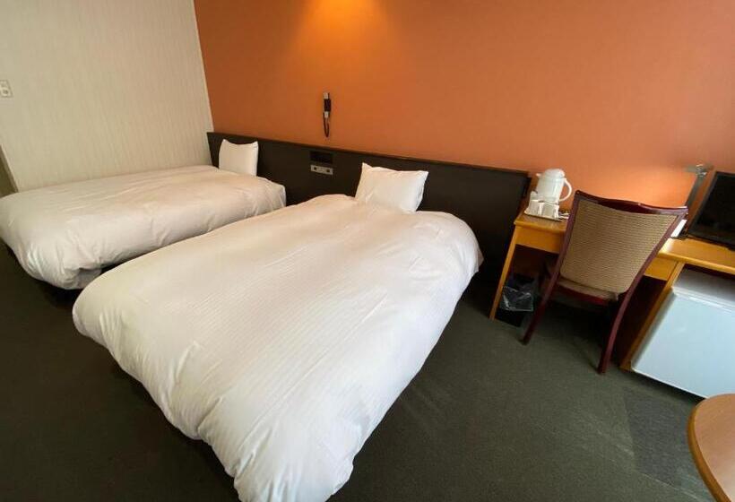 Номер Стандарт, Continental Fuchu