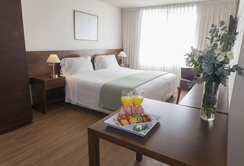 高级大房间, Intercity Montevideo