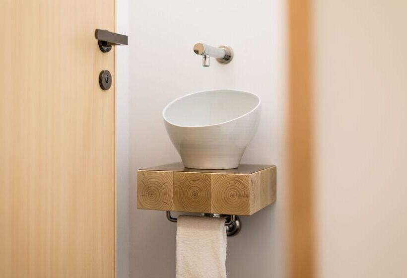 اتاق لوکس, Kanra Kyoto