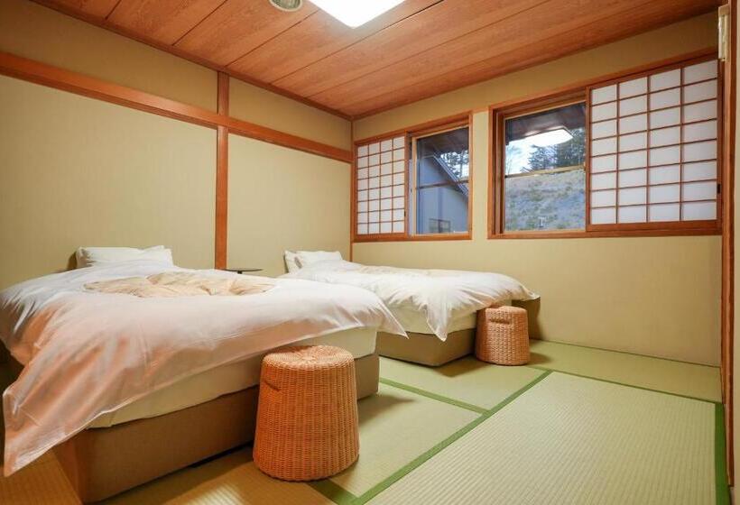 اتاق استاندارد, Kusatsu Onsen Kusatsu Hotel1913