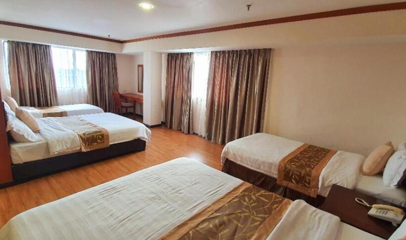 غرفة عائلية, Kemena Hotel Bintulu