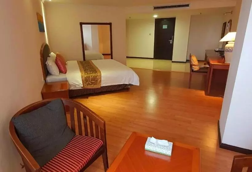 Superior Yhden Hengen Huone, Kemena Hotel Bintulu