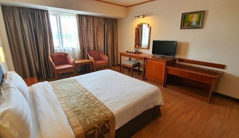 Номер Deluxe, Kemena Hotel Bintulu