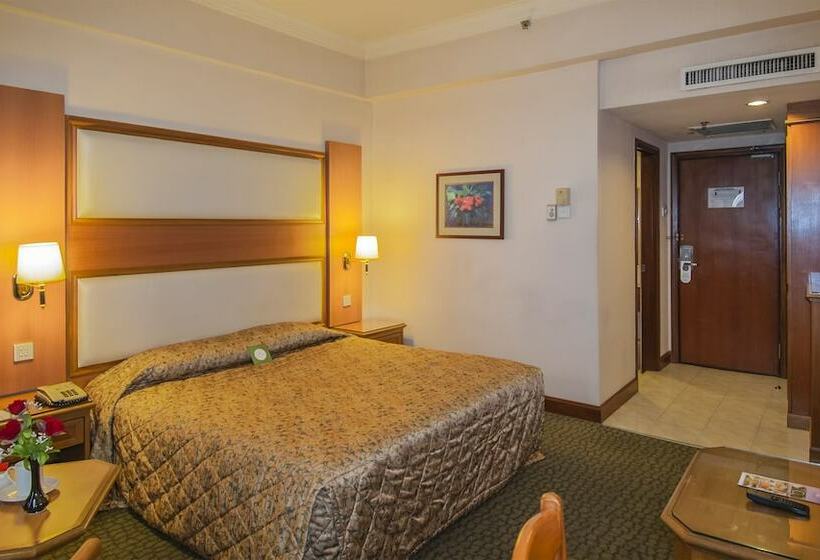 חדר סופריור, Pearl View