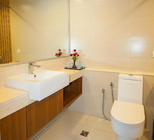 اتاق لوکس, Pearl View