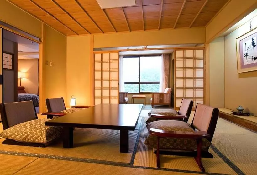 デラックスファミリールーム, Yumoto Konpira Onsen Hananoyu Kobaitei