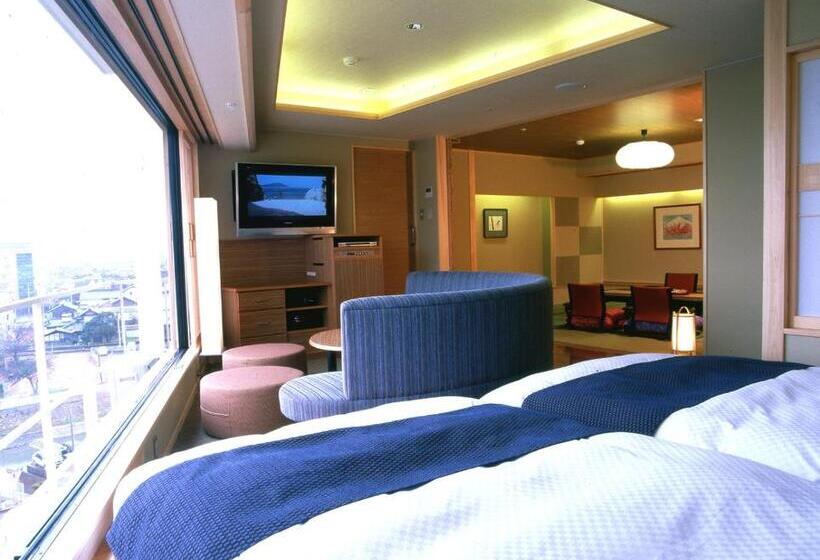 جناح مطلّ علي الجبل, Yumoto Konpira Onsen Hananoyu Kobaitei