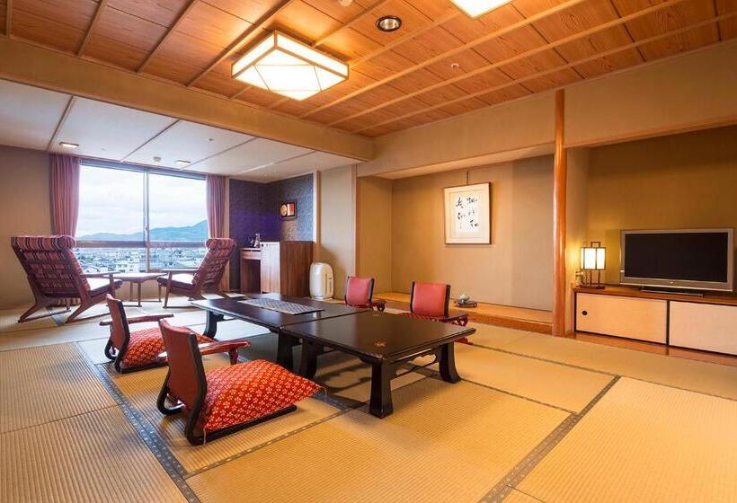 جناح عائلي, Yumoto Konpira Onsen Hananoyu Kobaitei