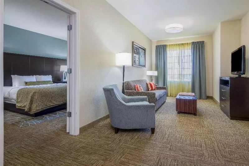 キングサイズベッドのスイートルーム, Staybridge Suites Amarillo Western Crossing, An Ihg