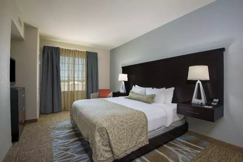 キングサイズベッドのスイートルーム, Staybridge Suites Amarillo Western Crossing, An Ihg