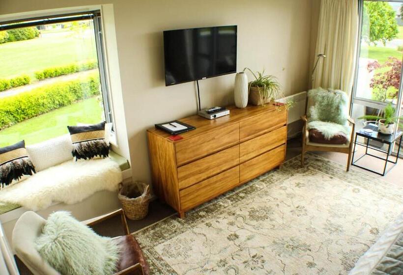 חדר דחוקס עם מיטת קינג, Dunluce Boutique B&b