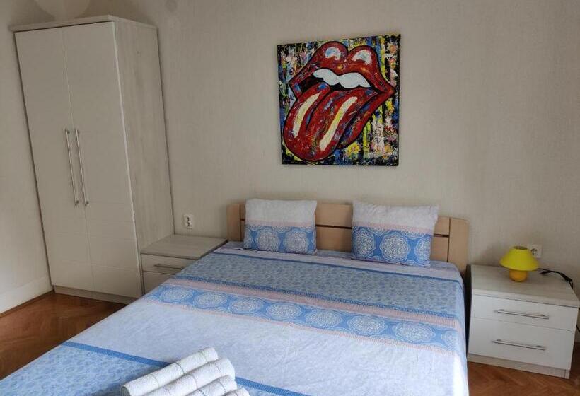 Estúdio Estandar com Sacada, La Casa Di Elisa