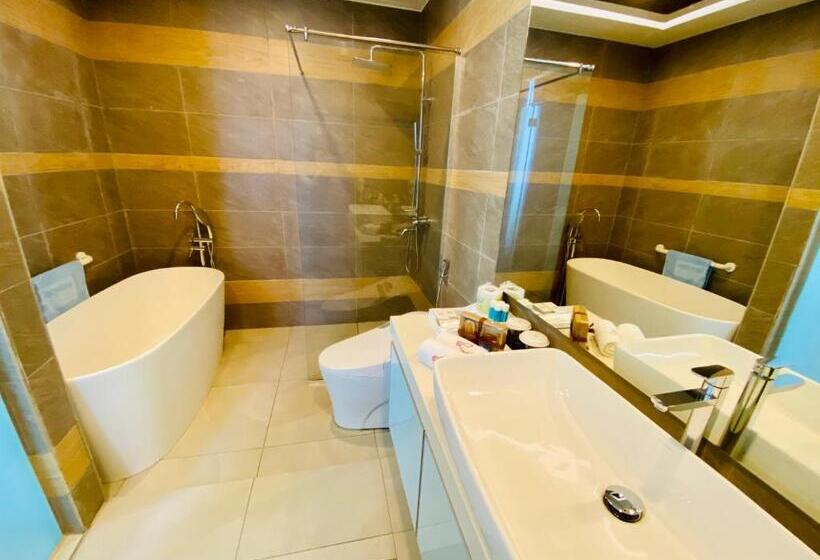 Люкс, Langkawi Seaview