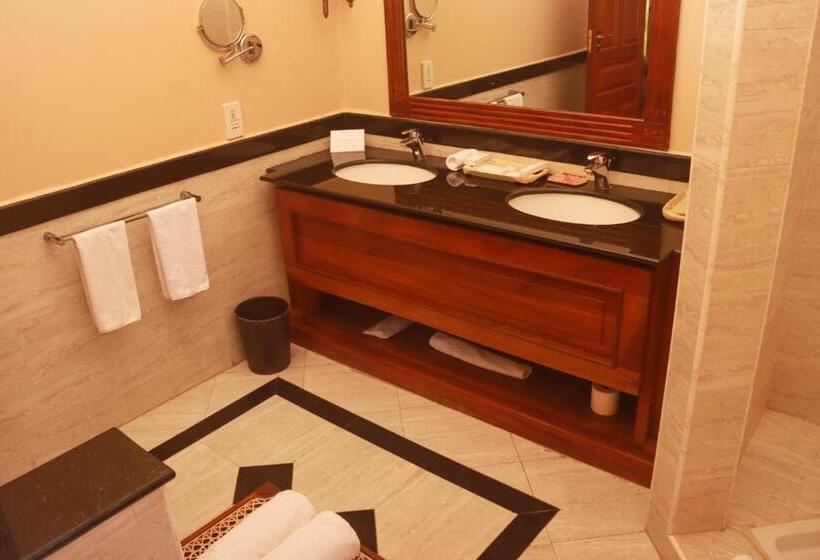 اتاق استاندارد, Ocean Beach Resort & Spa