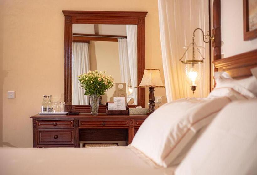 سوییت جونیور, Ocean Beach Resort & Spa