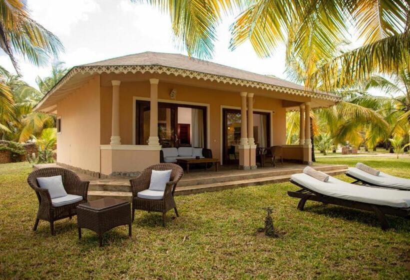 سوییت لوکس, Ocean Beach Resort & Spa