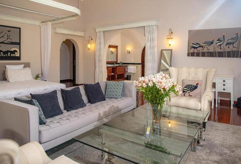 سوییت اجرایی, Ocean Beach Resort & Spa