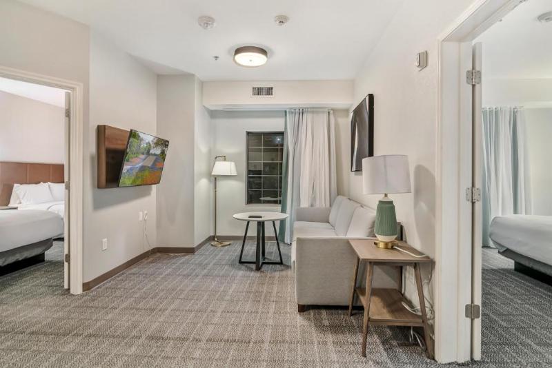 スイート, Staybridge Suites Tyler University Area, An Ihg