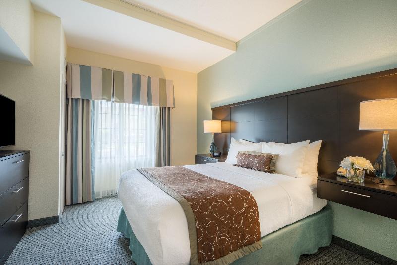 스위트 킹사이즈 침대, Staybridge Suites Wilmington Brandywine Valley, An Ihg