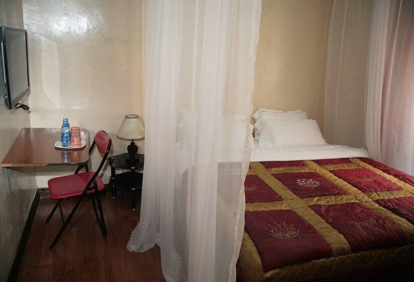 اتاق استاندارد, The Headquarters Inn