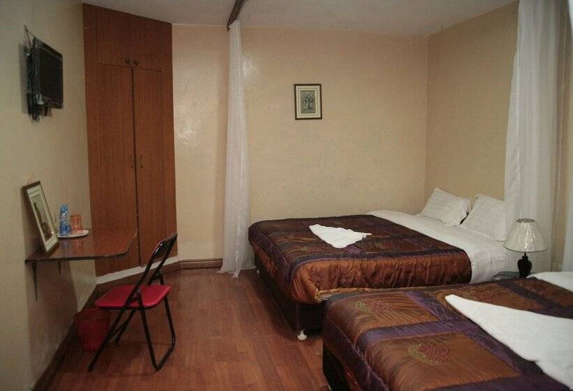 اتاق استاندارد, The Headquarters Inn