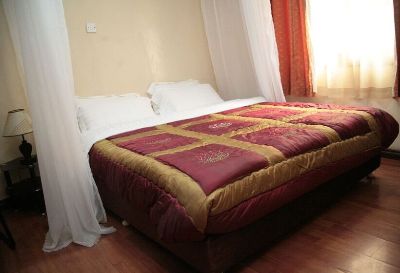 اتاق استاندارد, The Headquarters Inn