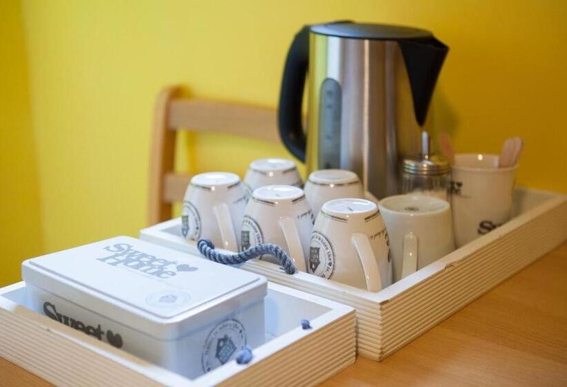 シティビューのスーペリアルーム, In The Palace