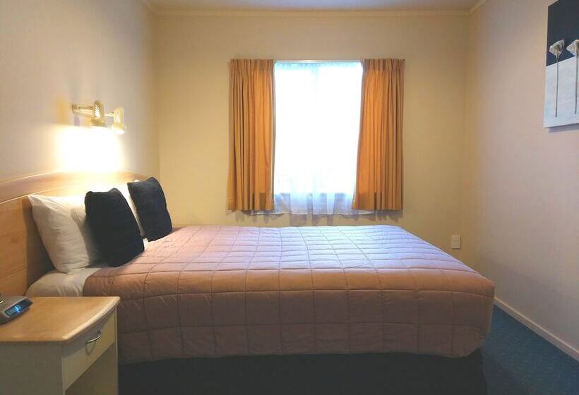 جناح عائلي, Braemar Motor Lodge