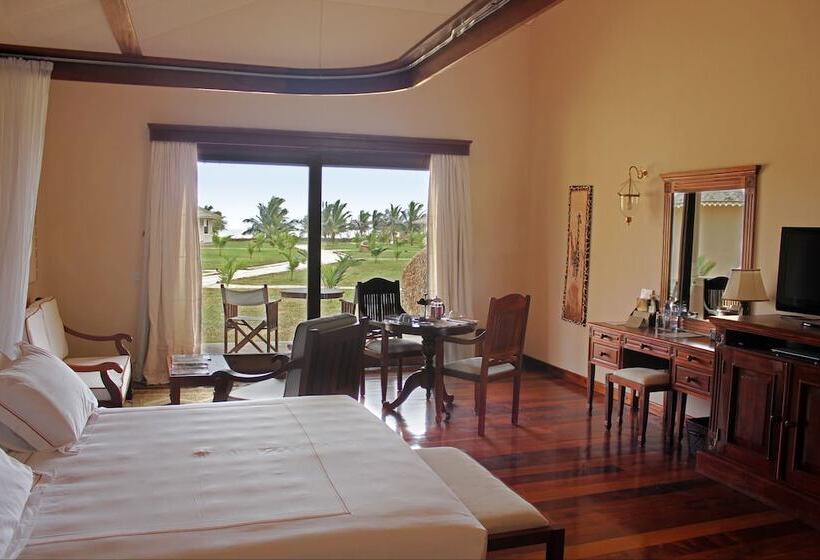 سوییت, Ocean Beach Resort & Spa